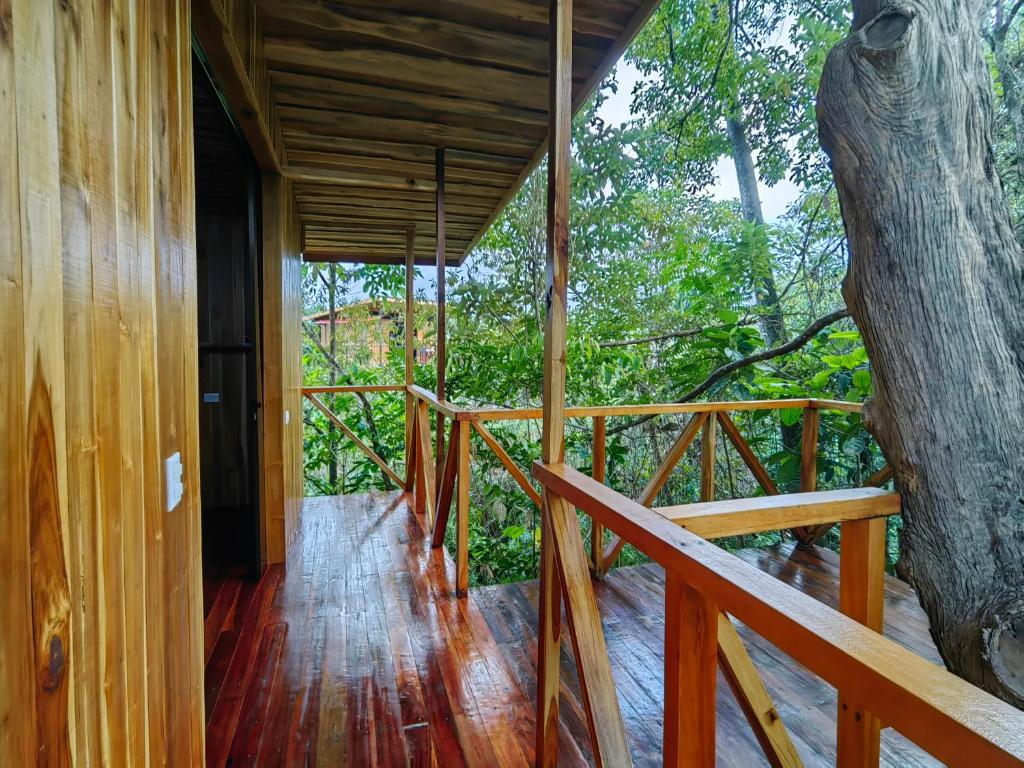 Balkón nebo terasa v ubytování Onca Tours & Treehouses