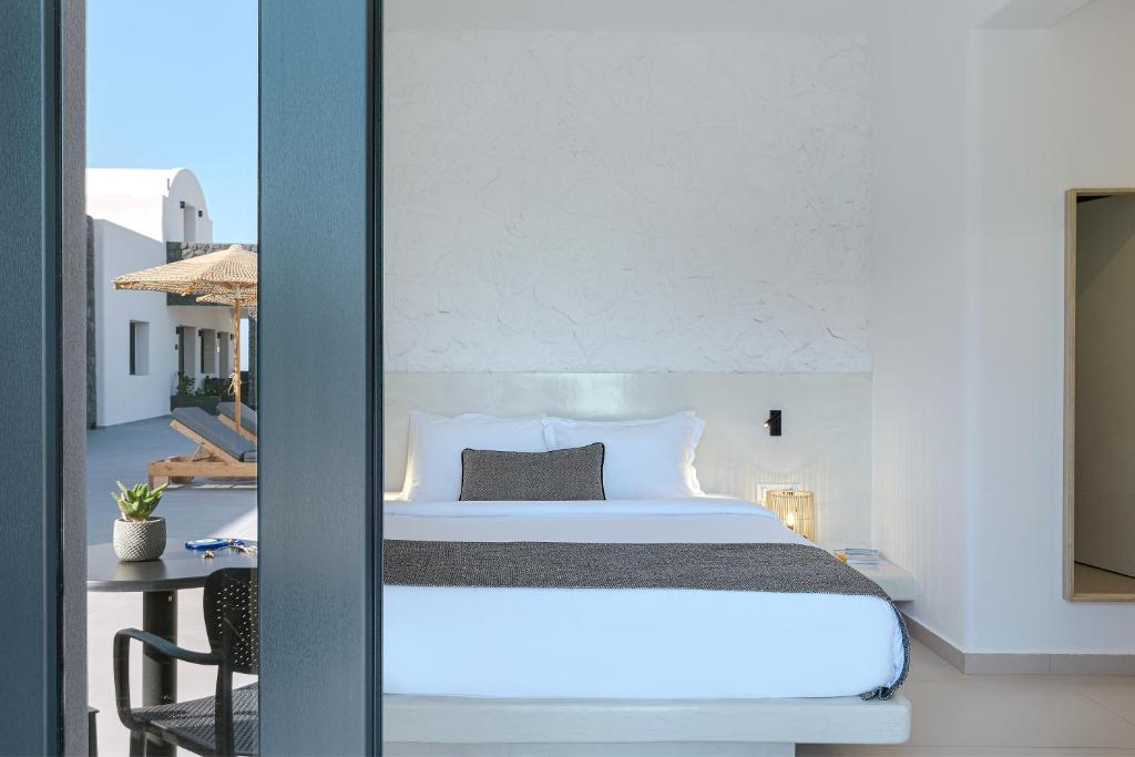 Onyx Hotel & Suites - 7