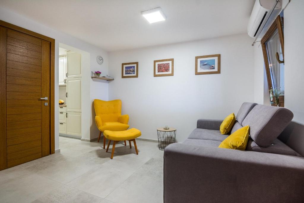 Posedenie v ubytovaní Apartments Malcic