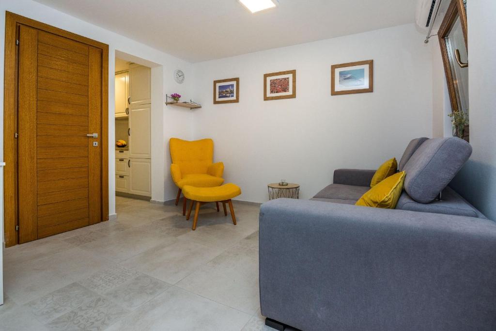 Posedenie v ubytovaní Apartments Malcic