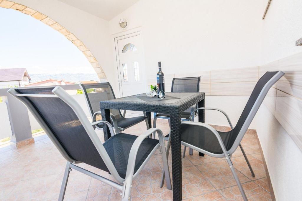 Część wypoczynkowa w obiekcie Apartments Skundric