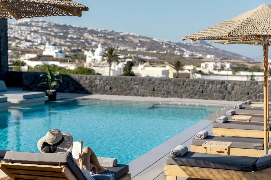 Bazén v ubytování Onyx Hotel & Suites nebo v jeho okolí