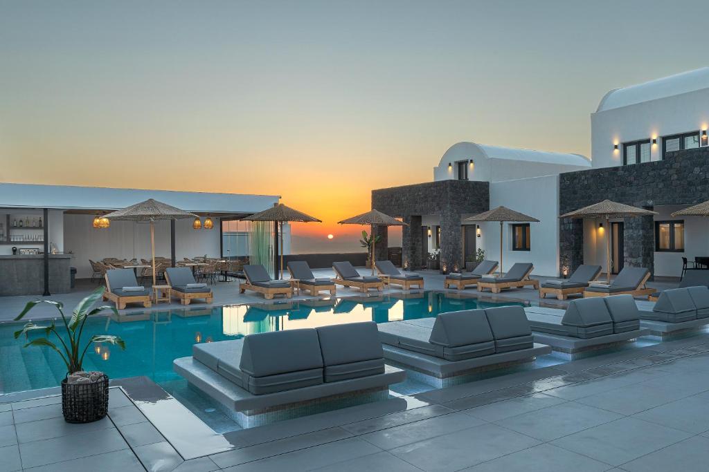 Bazén v ubytování Onyx Hotel & Suites nebo v jeho okolí