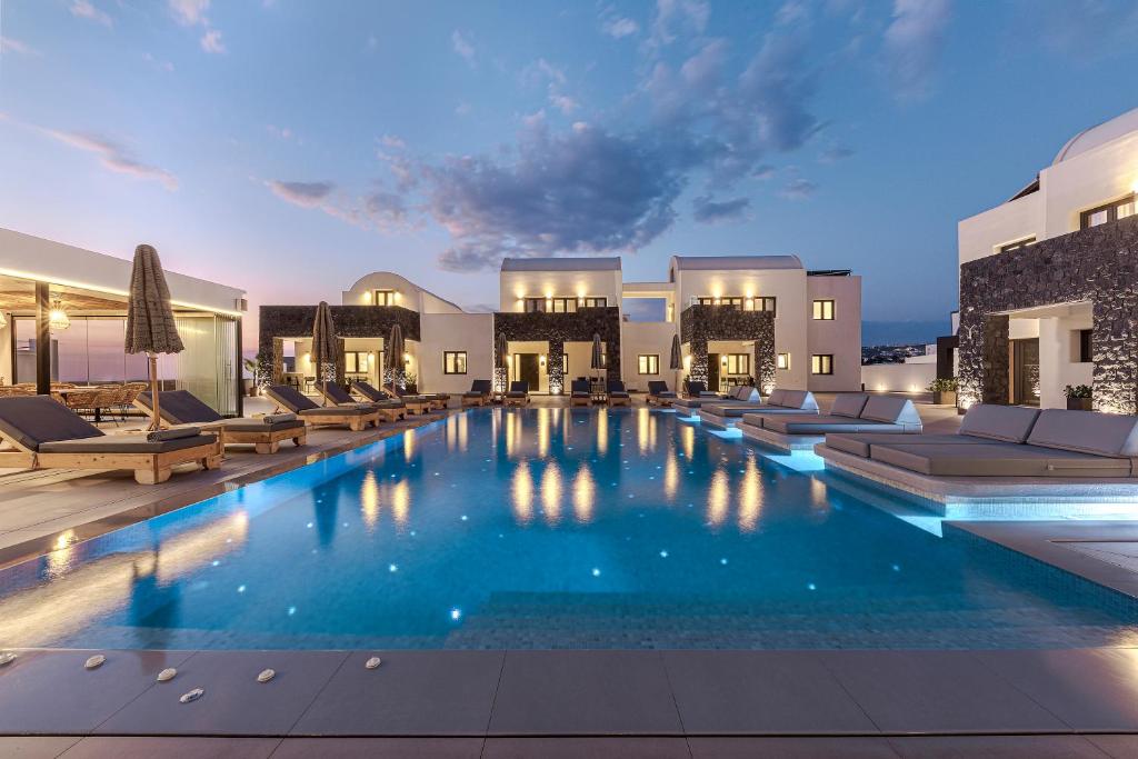 Bazén v ubytování Onyx Hotel & Suites nebo v jeho okolí