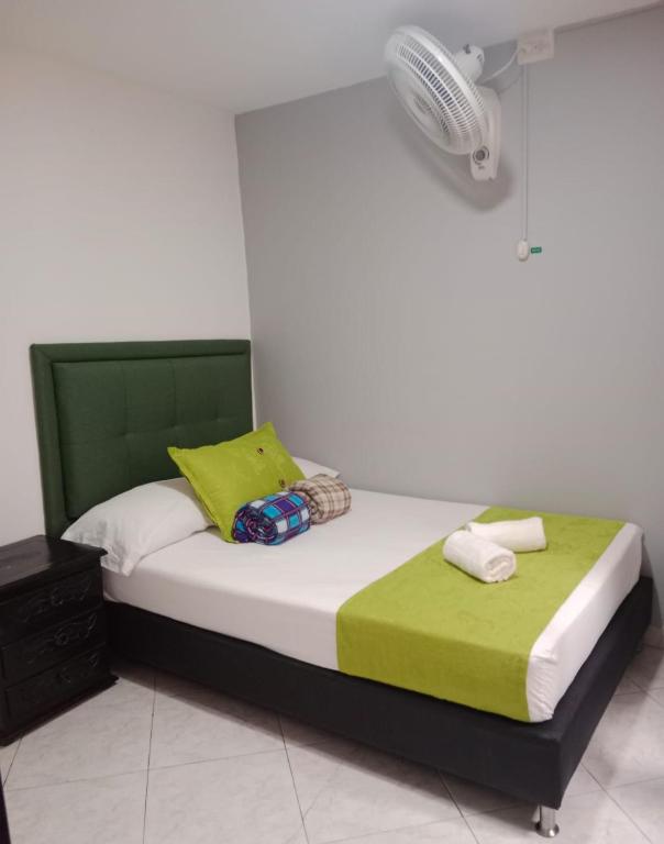 Postel nebo postele na pokoji v ubytování Hotel El Deportista