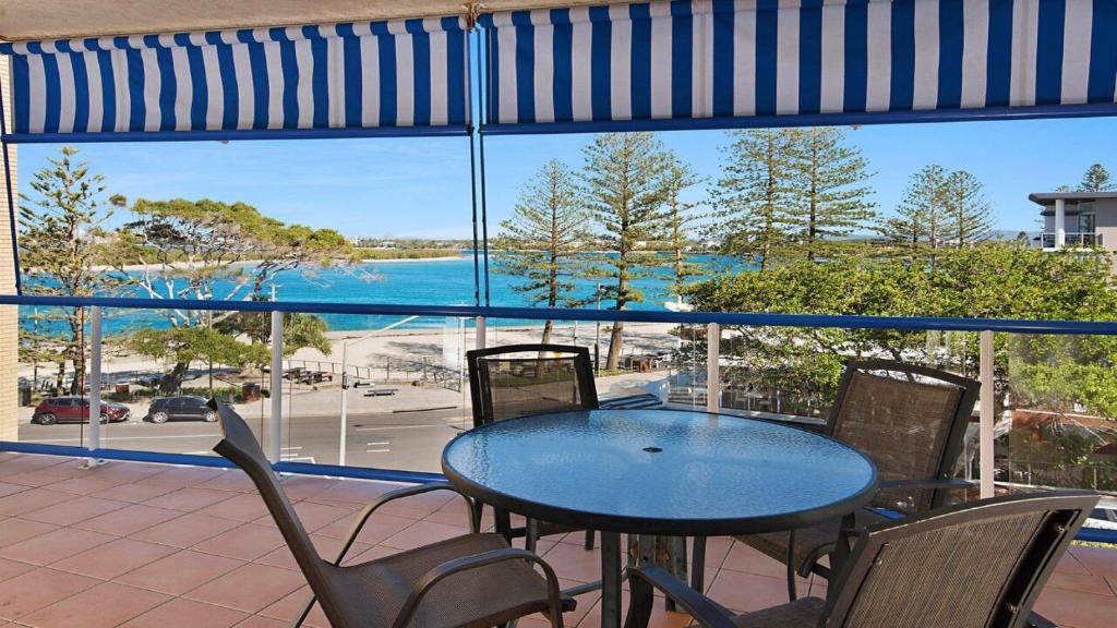 Boardwalk Apartments Unit 5 Bulcock Beach QLD, Caloundra, Australia