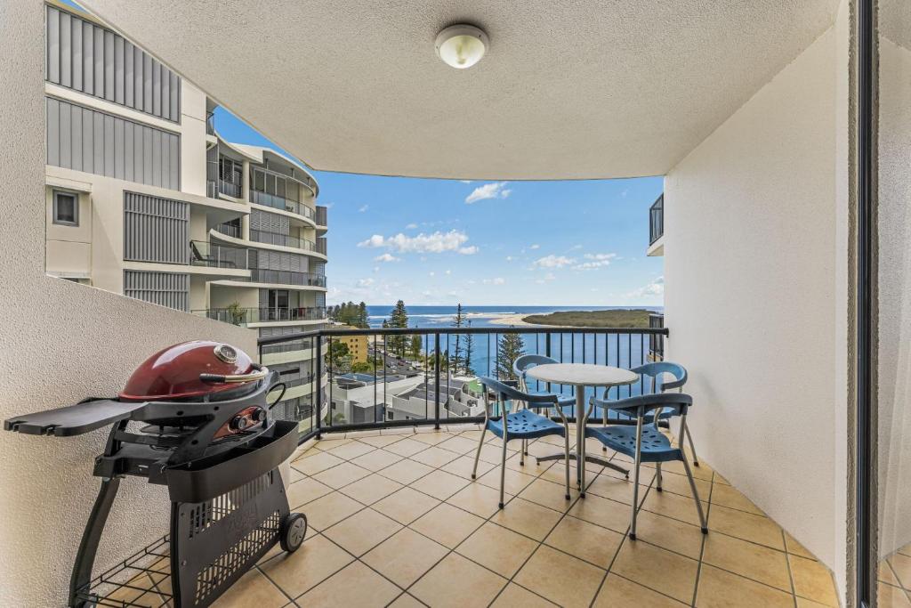 Balkón nebo terasa v ubytování Grand Pacific Unit 112 Caloundra QLD