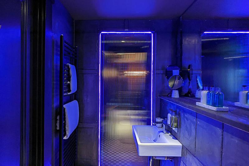 The Bells - Luxury Serviced Apartments 7