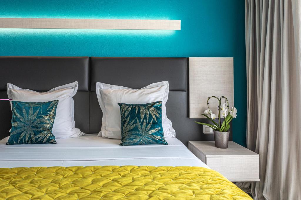 Hôtel Jardin Croisette - Resim 38