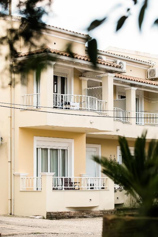 A balcony or terrace at Dreamy Apartments Corfu