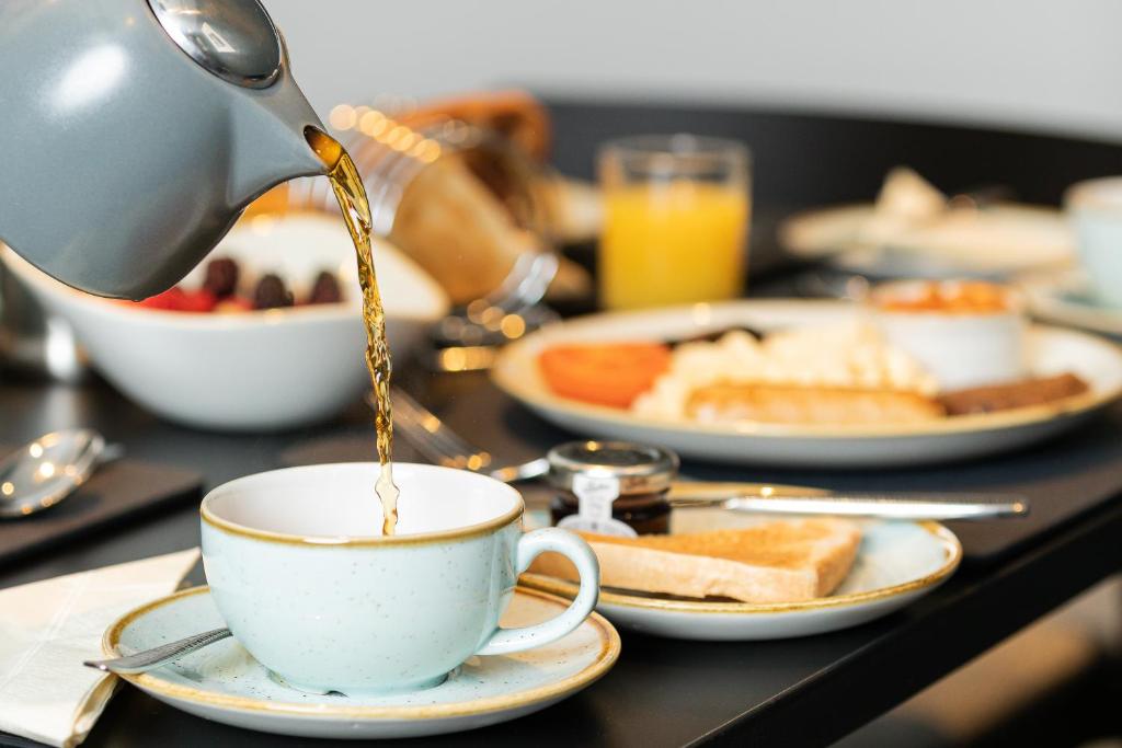 The Scholar - Resim 35