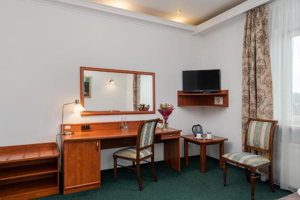 Hotel Artur - Quarto Individual