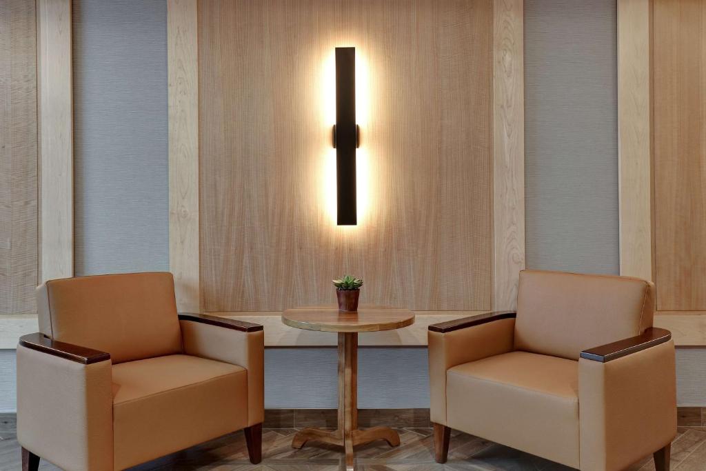 Posezení v ubytování Hyatt Place Ottawa West