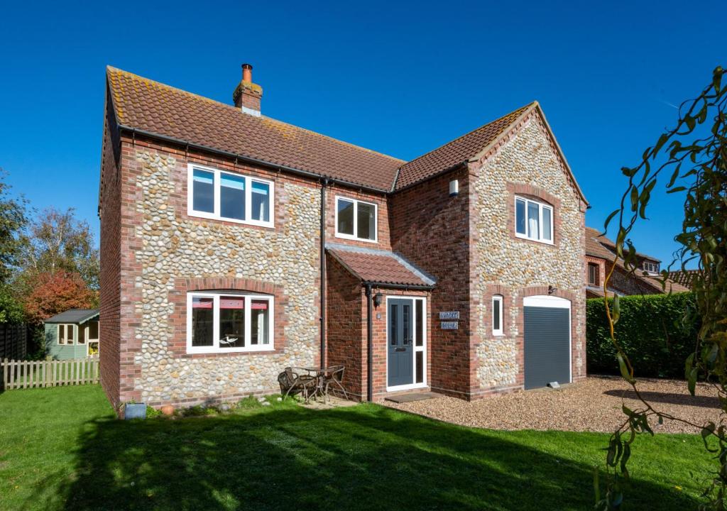 Avocet House, Langham (updated prices 2024)