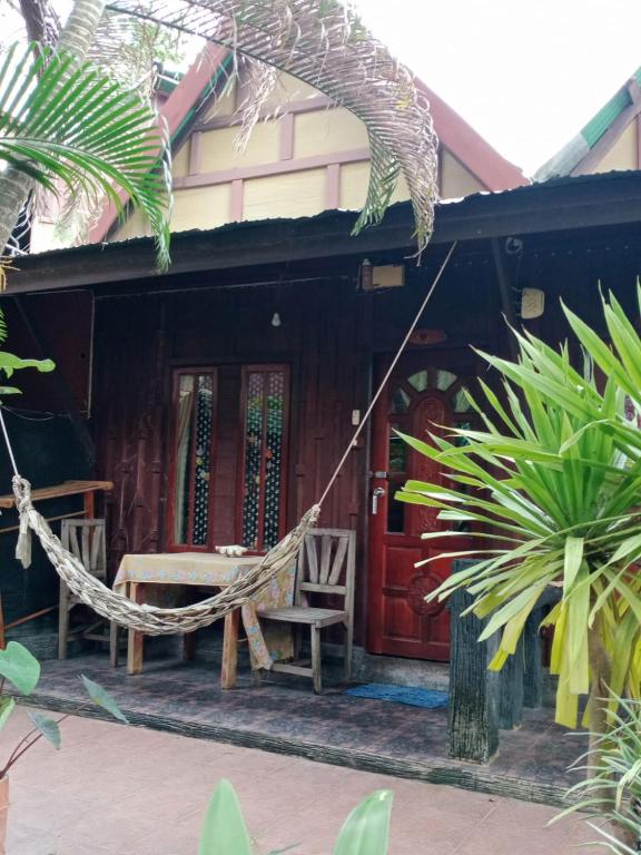 P P Garden Home Bungalow - 