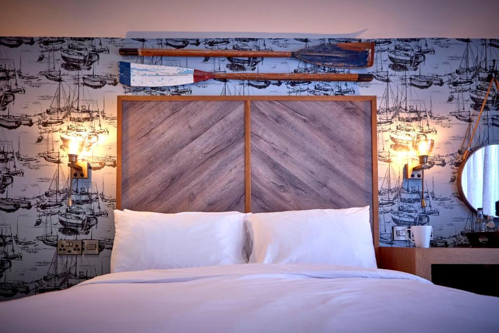 The Boathouse Inn & Riverside Rooms - 双人间