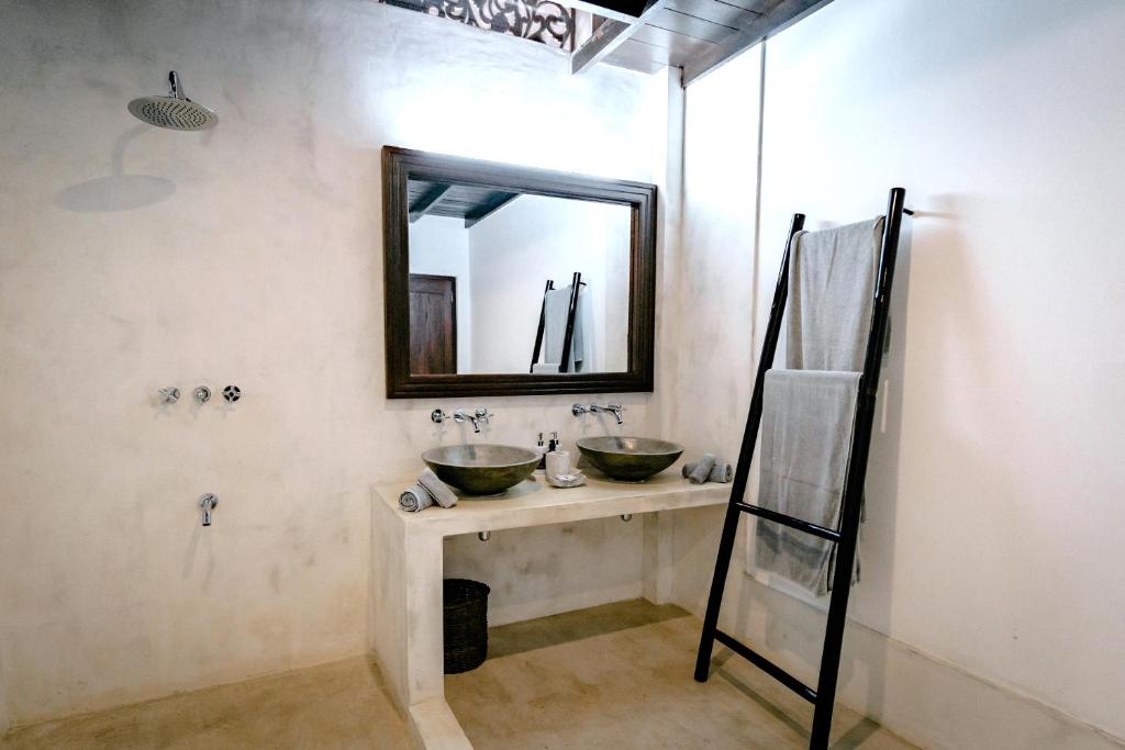 Saltasia Boutique Beach Villa - 8