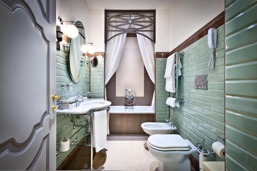 Château Monfort - Relais & Châteaux - Resim 7