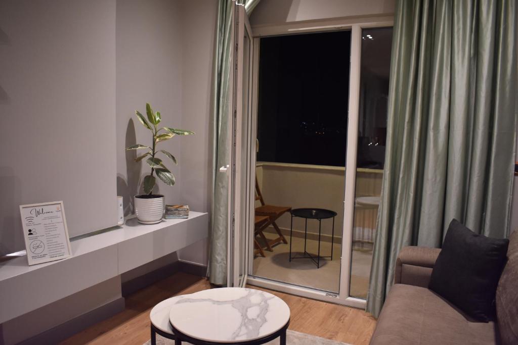 TAM Serviced Apartment Shallvaret Central District - Imazhi 12