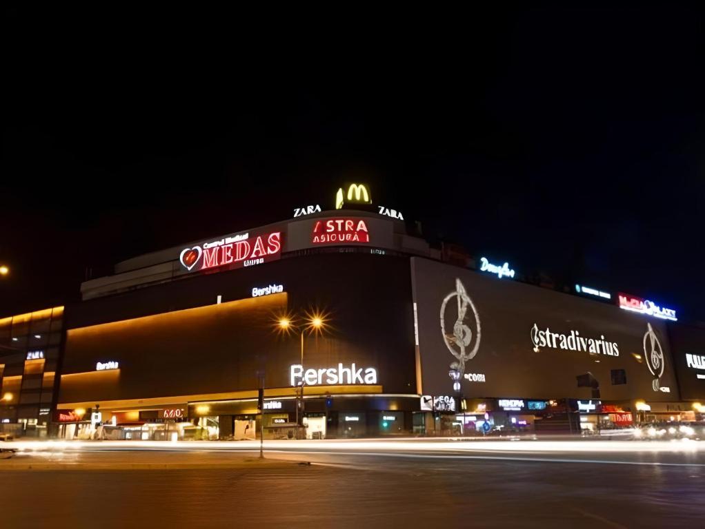 Fotografie z fotogalerie ubytování Tania-Frankfurt Hotel v Bukurešti