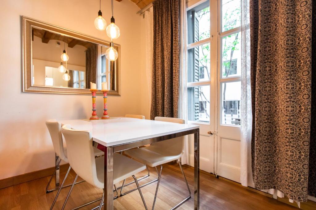 Fotografie z fotogalerie ubytování 14 Blasco de Garay v destinaci Barcelona