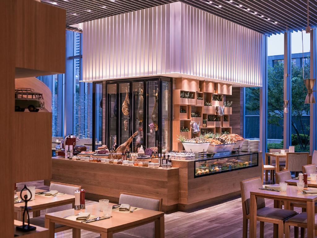 Nápoje v ubytování Jing An Shangri-La, Shanghai