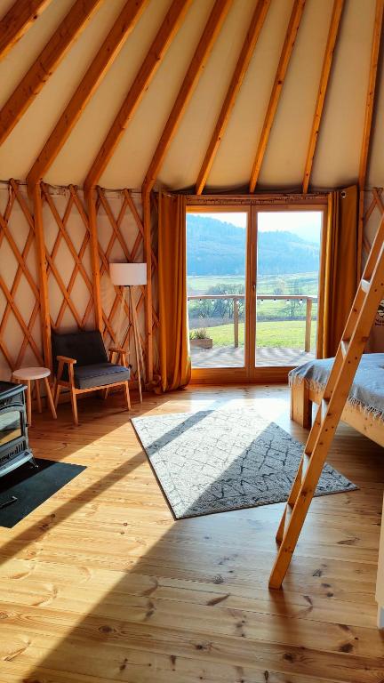Příroda nedaleko luxury tent