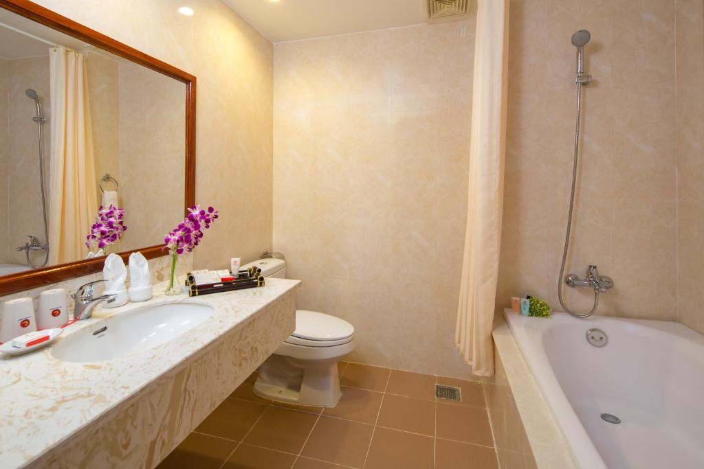 Phòng Deluxe 2 Giường Đơn Hướng Đồi