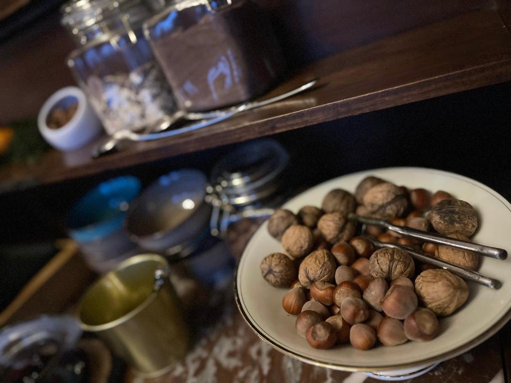 Jedlo v ubytovaní bed & breakfast alebo blízkom okolí