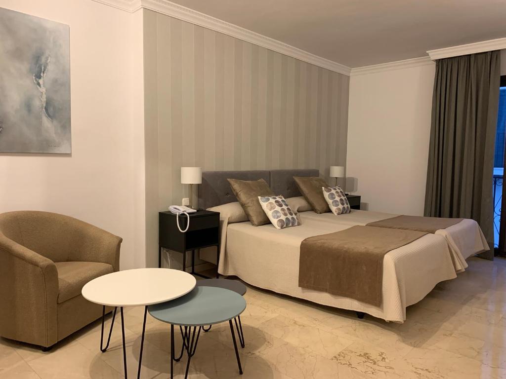 Benabola Hotel & Suites - Habitación Doble