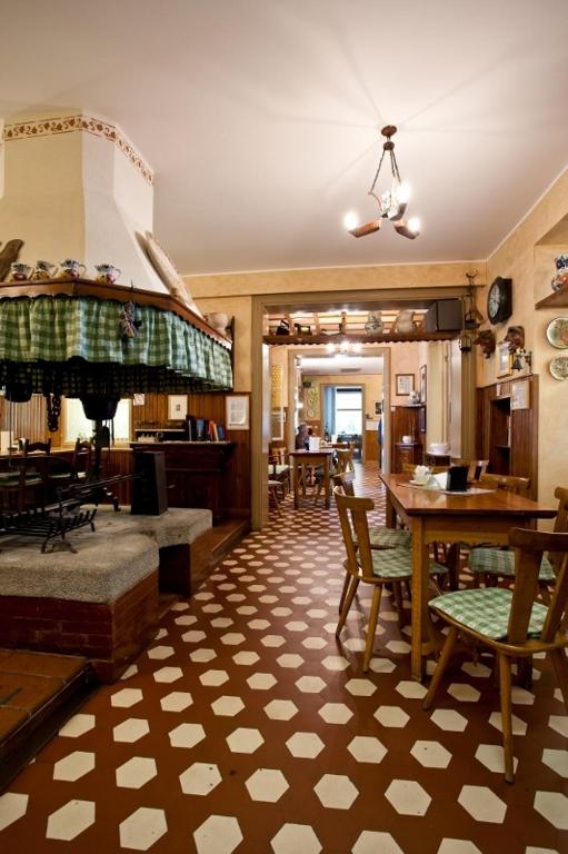 Restaurace v ubytování Albergo Centrale