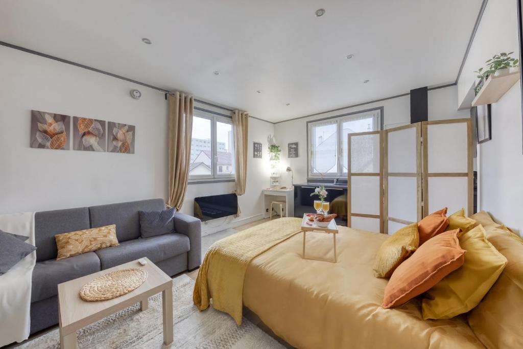 LE NID DOUILLET : PARIS proche-Cozy-Netflix - 上级工作室