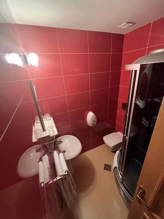 Fotografie z fotogalerie ubytování Saint Paul Accommodation v destinaci Kraljevo