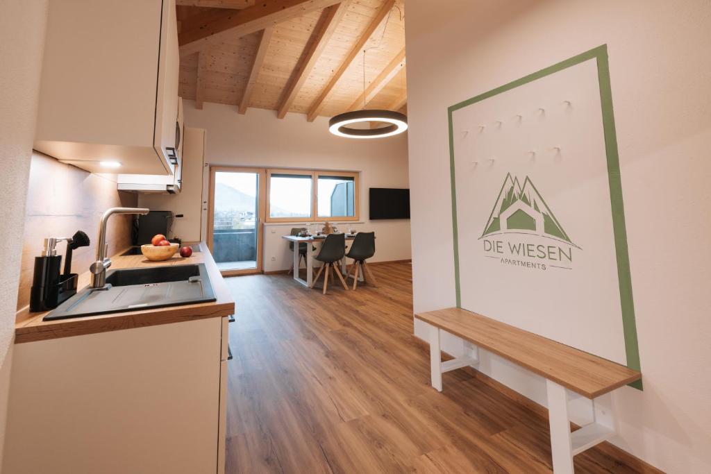 Kuchyňa alebo kuchynka v ubytovaní Die Wiesen Apartments