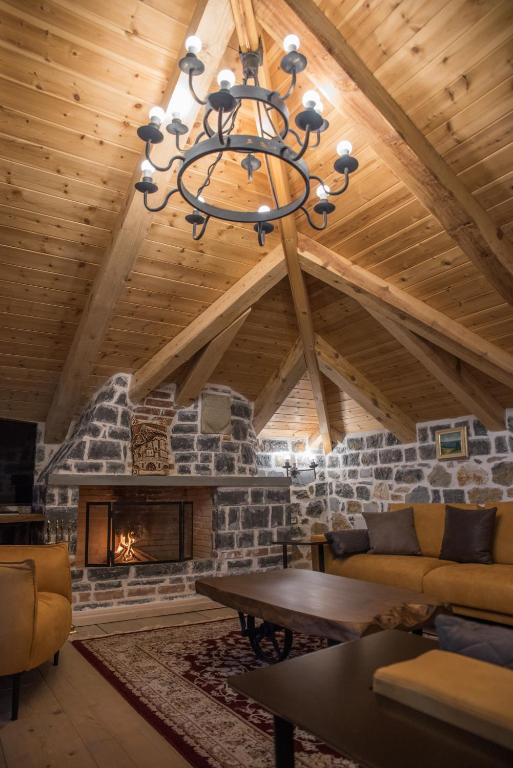 Luxury Villa Saint Sofia - Image 9