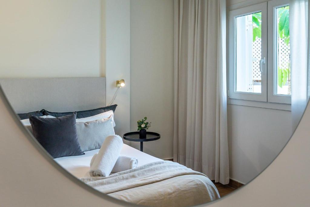 Postel nebo postele na pokoji v ubytování VACATION MARBELLA I Top 1 Puerto Banus Sea Front Rental, Renovated