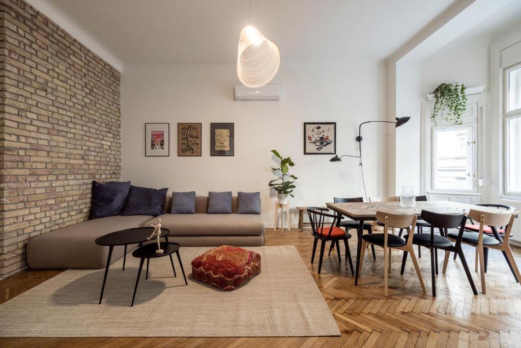 Sunshine Sprint Luxury Apartment 1072 Budapest, 20 Akácfa utca kép - 1