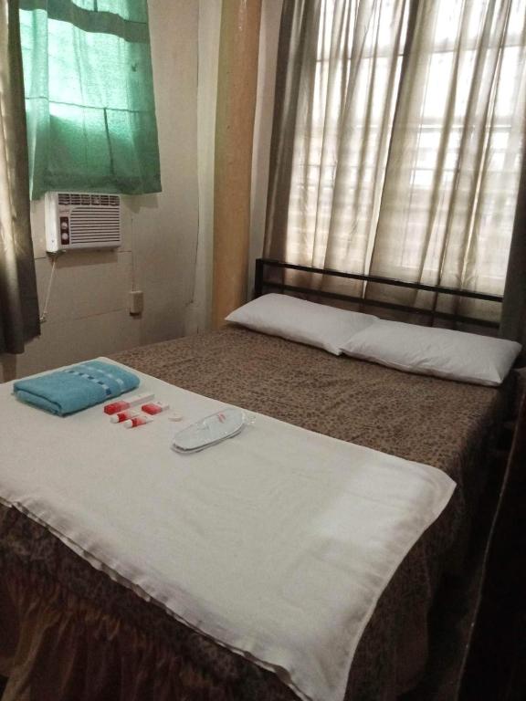 Three Bedroom Apartment, General MacArthur (updated prices 2024)