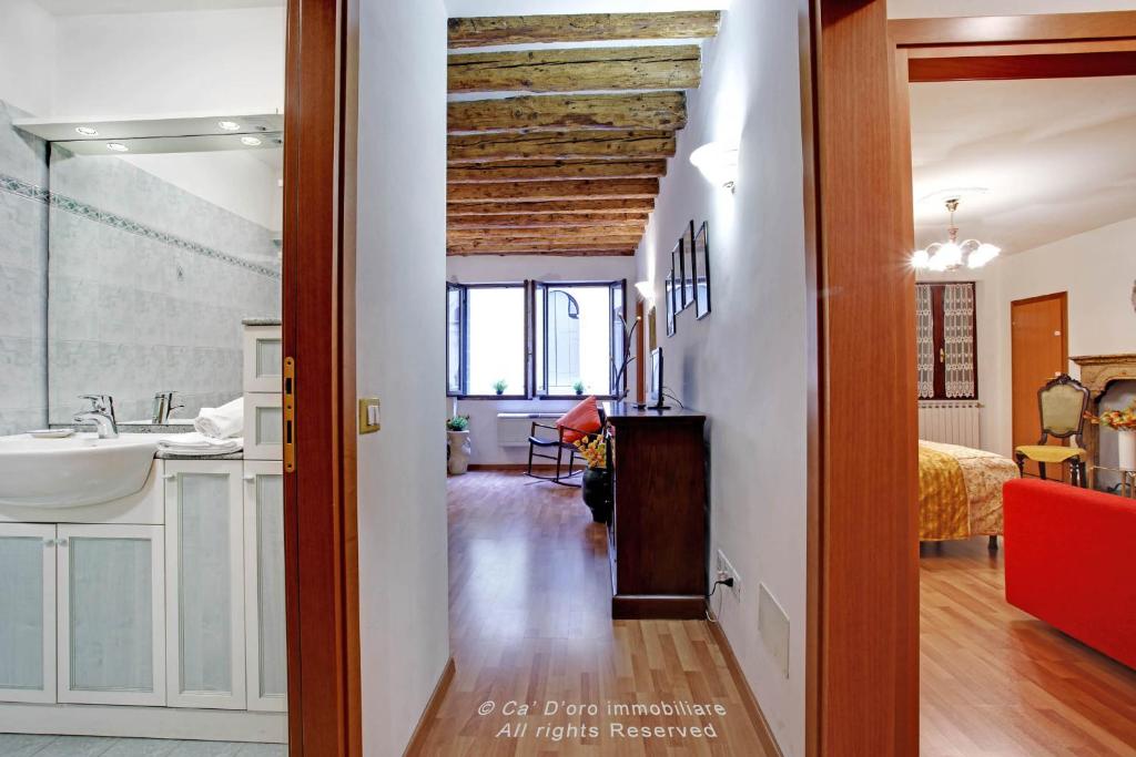 Grimaldi Apartments San Marco & Castello - 8