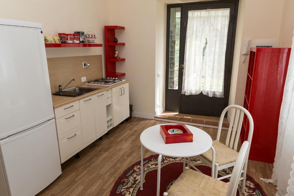 A kitchen or kitchenette at Patrian