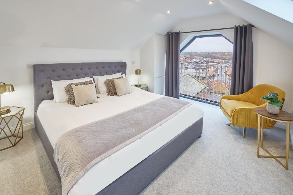 Host & Stay - The Penthouse, Hudsons Yard House - SuiteTrails