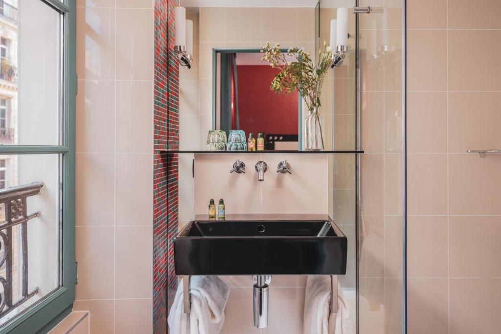 Hotel Le petit Paris - Resim 14