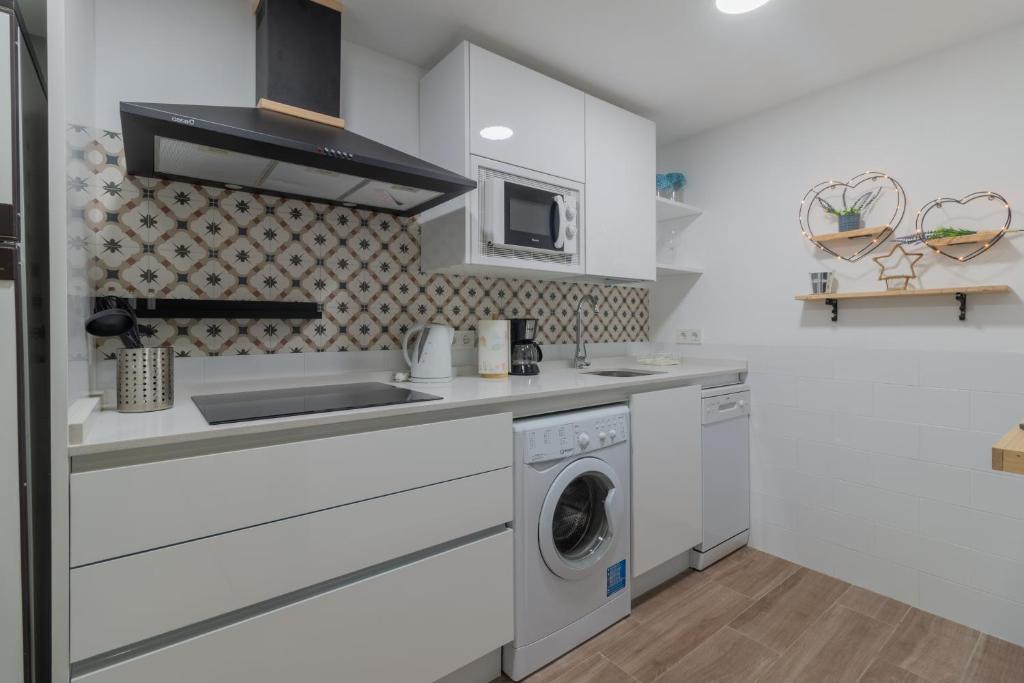Kuchyňa alebo kuchynka v ubytovaní Apartamento Céntrico Isaura