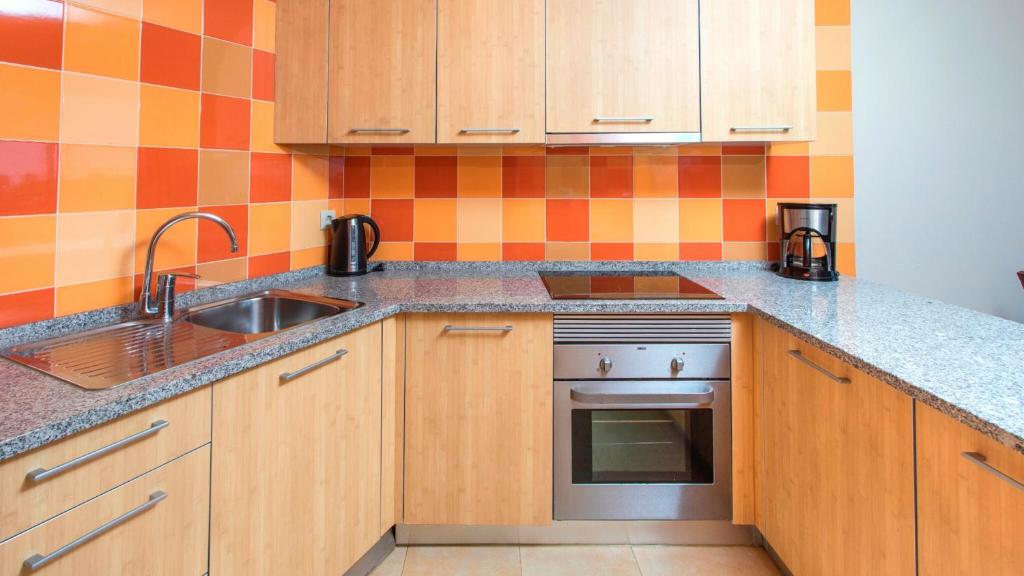 Alfagar Aparthotel - 10