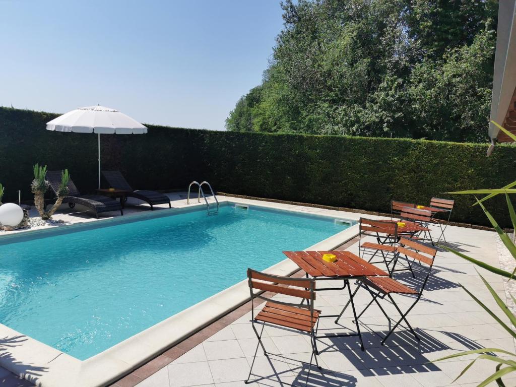 Casa di Campagna B&B La Corte Ferrara