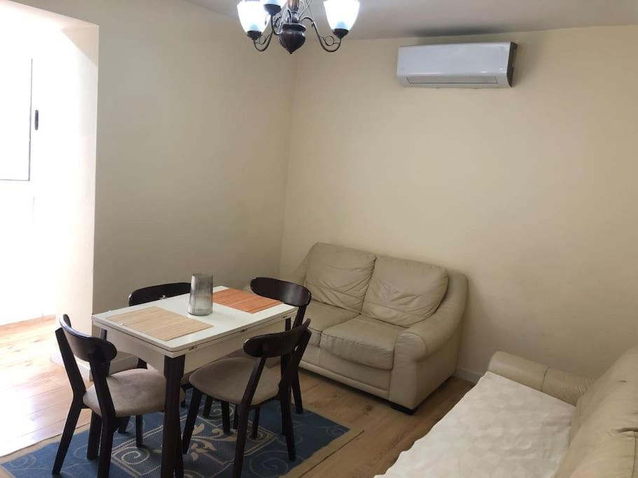Itan’s lovely two bedroom flat in center of Tirana - Image 8