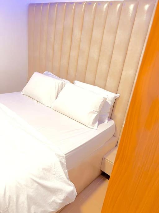 Postel nebo postele na pokoji v ubytování 1-bedroom apartment at Asokoro by ECOWAS