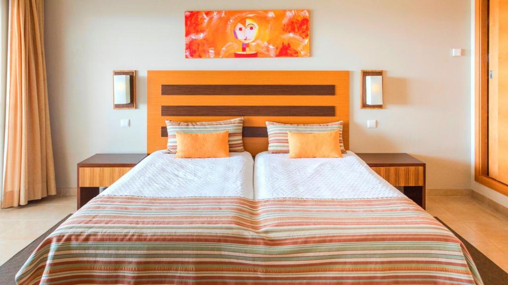 
Two-Bedroom Apartment with Sea View
