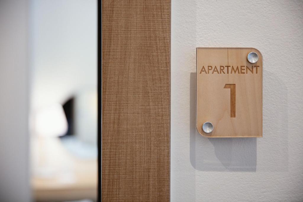 7 City Luxury Apartments - 10