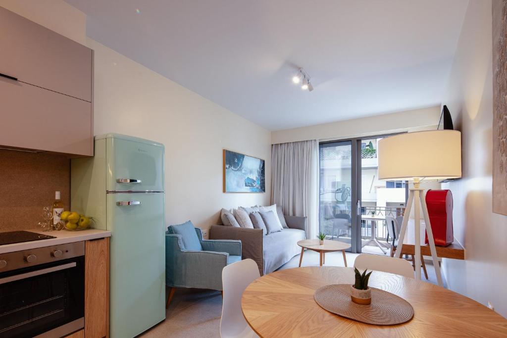 7 City Luxury Apartments - 11